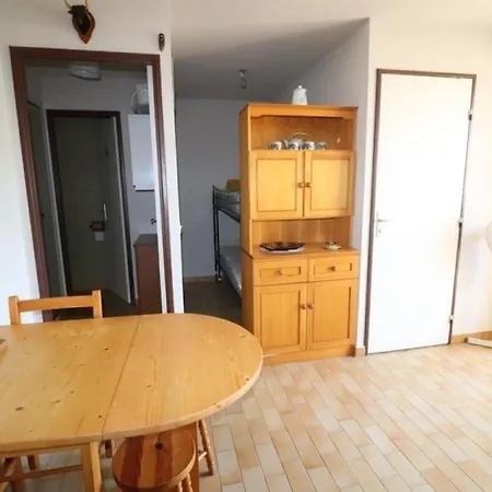 2p Proche Avec Garage, Lumineux Et Bien Situe Au Grau-du-roi - Fr-1-307-136 Apartment *