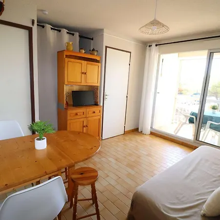 2p Proche Avec Garage, Lumineux Et Bien Situe Au Grau-du-roi - Fr-1-307-136