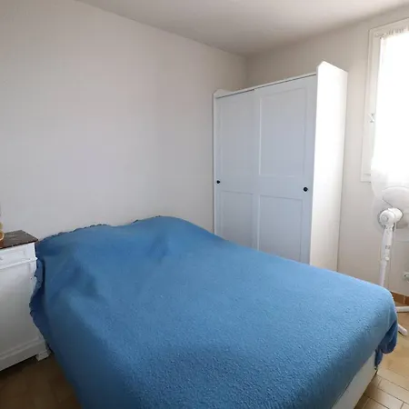 2p Proche Avec Garage, Lumineux Et Bien Situe Au Grau-du-roi - Fr-1-307-136 Le Grau-du-Roi