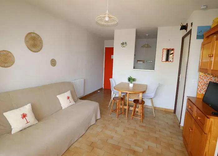 2p Proche Avec Garage, Lumineux Et Bien Situe Au Grau-du-roi - Fr-1-307-136 Le Grau-du-Roi
